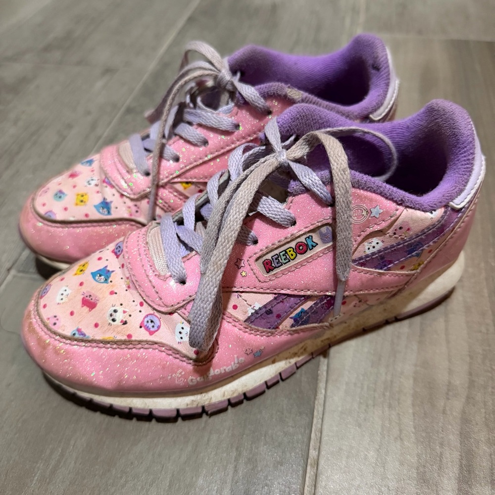 Gabby's Dollhouse x Reebok Classic Leather Step 'n' Flash 2.0